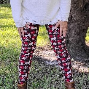 ADULT Legging Depot Plaid Reindeer Leggings